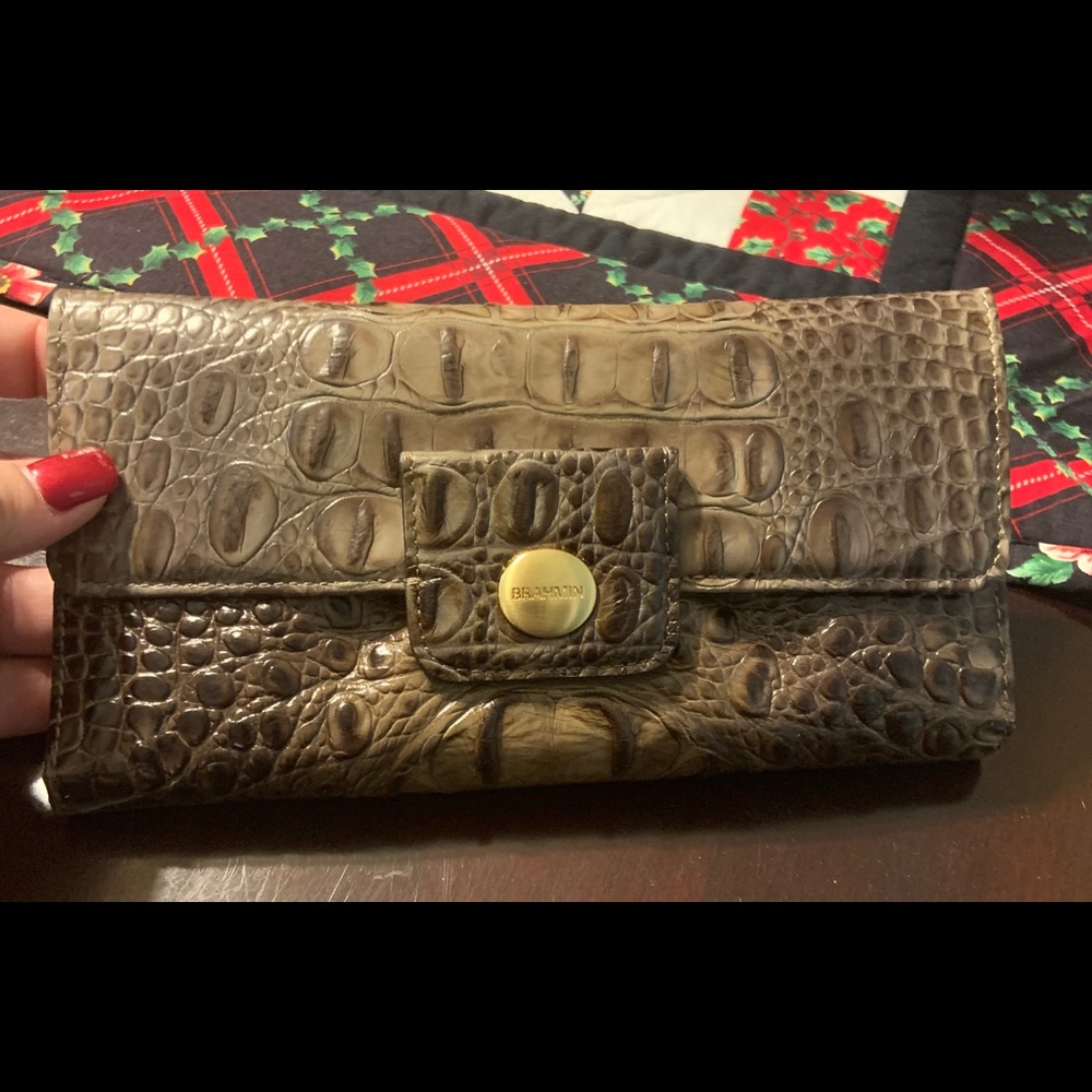 Brahmin Wallet